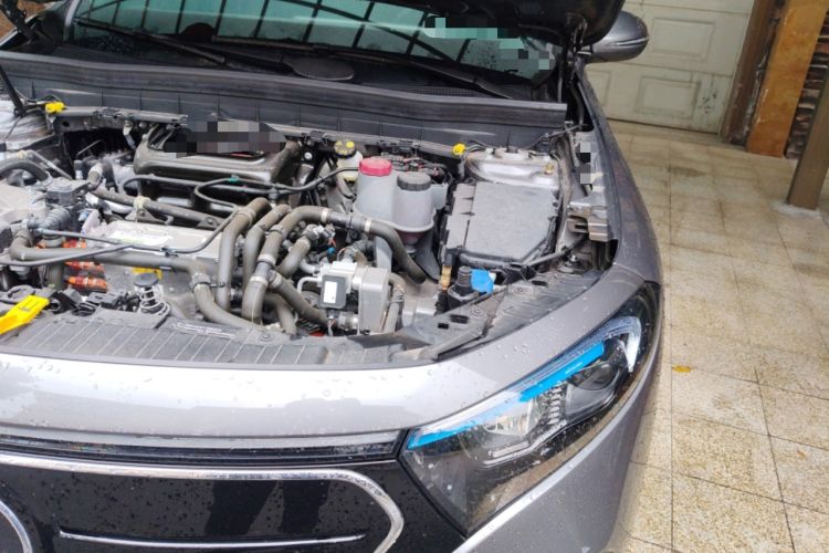 Used Mercedes-Benz EQB 2023 Facelift EQB 260 Engine Bay Left