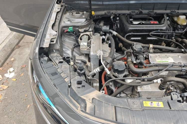 Used Mercedes-Benz EQB 2023 EQB 260 Engine Bay Right