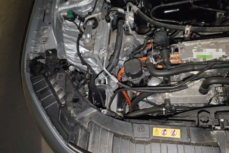 Used Mercedes-Benz EQB 2023 EQB 350 4MATIC Engine Bay Right