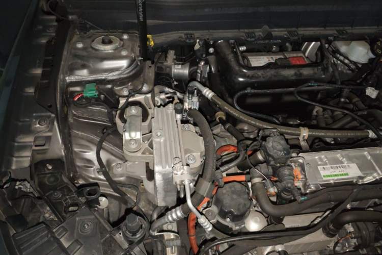 Used Mercedes-Benz EQB 2023 EQB 260 Engine Bay Right