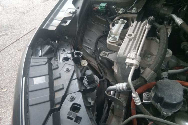Used Mercedes-Benz EQB 2023 EQB 260 Engine Bay Right
