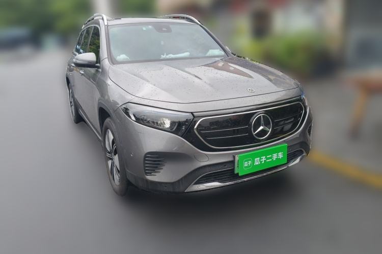 Used Mercedes-Benz EQB 2023 EQB 260 Front Right 45 Deg