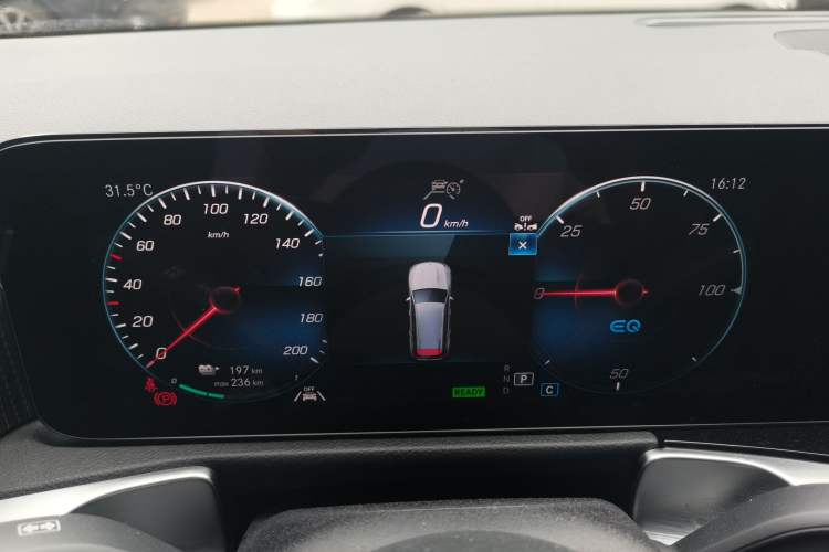 Used Mercedes-Benz EQB 2023 EQB 260 Instrument Cluster