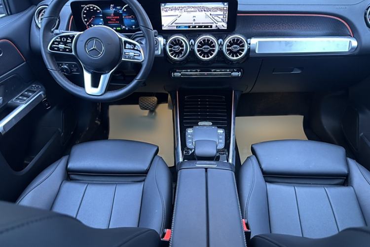 Used Mercedes-Benz EQB 2023 EQB 260 Interior 2