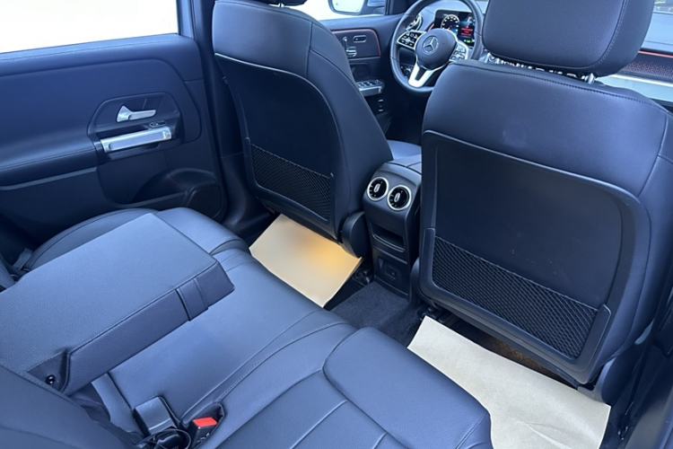 Used Mercedes-Benz EQB 2023 EQB 260 Interior 3