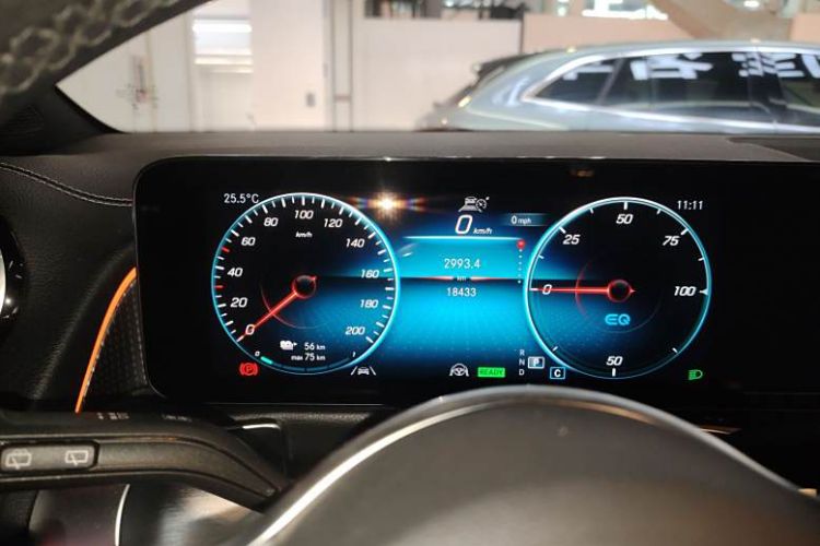 Used Mercedes-Benz EQB 2023 EQB 260 Odometer Close Up