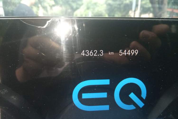Used Mercedes-Benz EQB 2023 EQB 260 Odometer Close Up