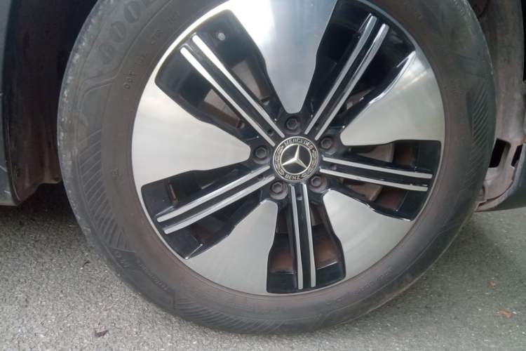 Used Mercedes-Benz EQB 2023 EQB 260 Right Front Wheel Hub