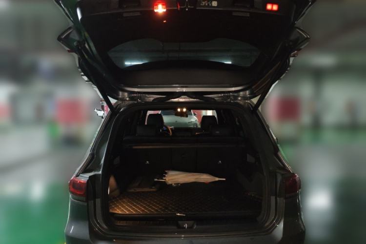 Used Mercedes-Benz EQB 2023 EQB 260 Trunk