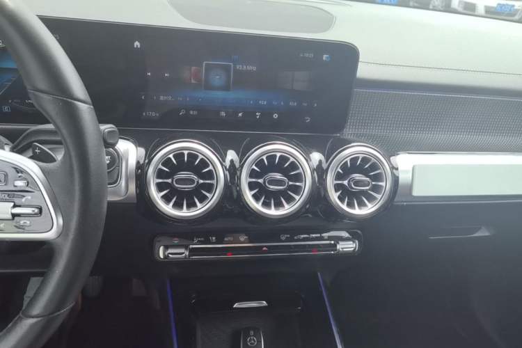 Used Mercedes-Benz EQB 2023 EQB 260 Audio And AC Panel