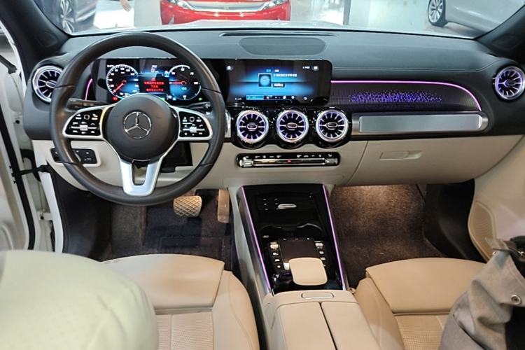 Used Mercedes-Benz EQB 2023 EQB 260 Center Console