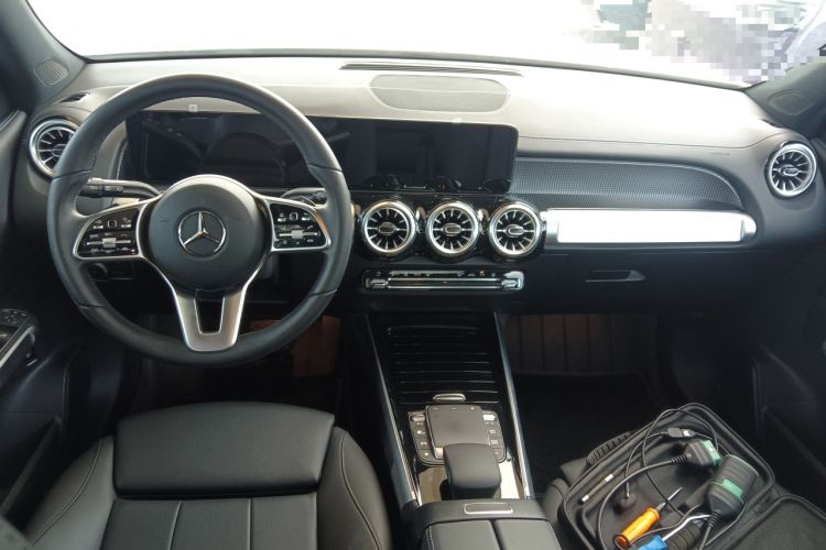 Used Mercedes-Benz EQB 2023 EQB 260 Center Console