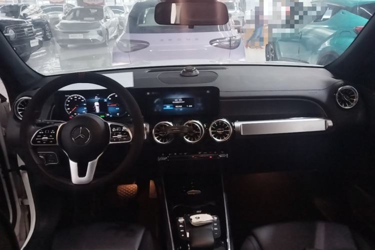 Used Mercedes-Benz EQB 2023 EQB 260 Center Console