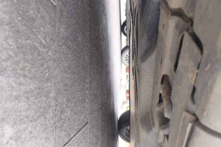 Used Mercedes-Benz EQB 2023 EQB 260 Chassis Front Left