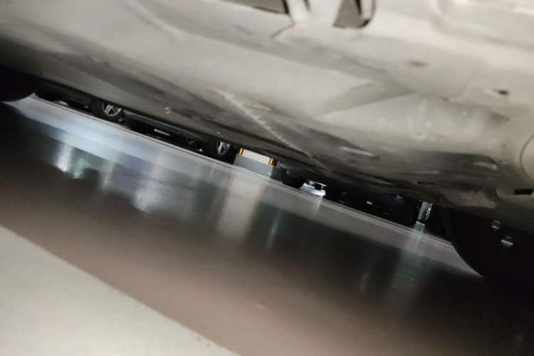 Used Mercedes-Benz EQB 2023 EQB 260 Chassis Front Right