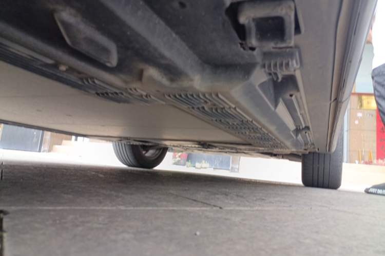 Used Mercedes-Benz EQB 2023 EQB 260 Chassis Rear Right