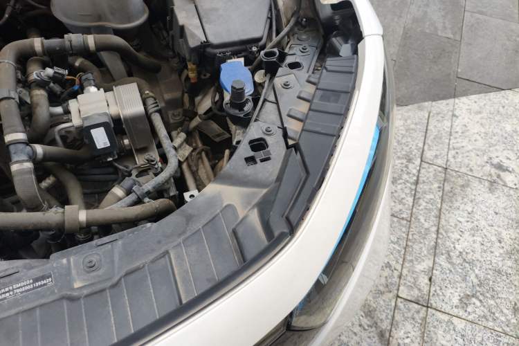 Used Mercedes-Benz EQB 2023 EQB 260 Engine Bay Left