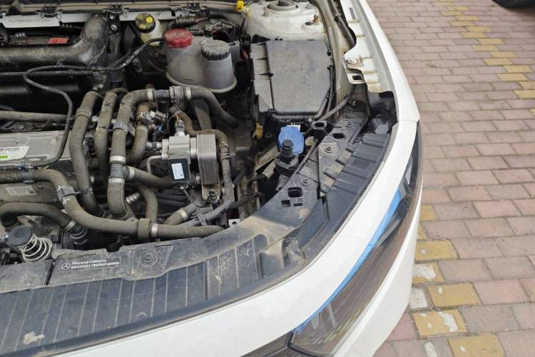 Used Mercedes-Benz EQB 2023 EQB 260 Engine Bay Left
