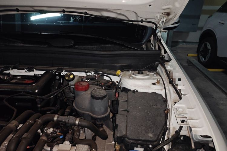 Used Mercedes-Benz EQB 2023 Facelift EQB 260 Engine Bay Left