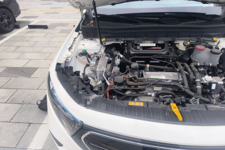 Used Mercedes-Benz EQB 2023 EQB 260 Engine Bay Right