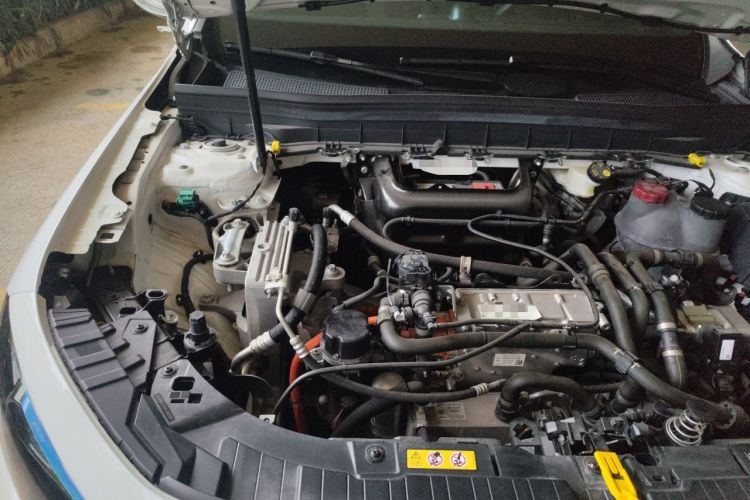Used Mercedes-Benz EQB 2023 EQB 260 Engine Bay Right