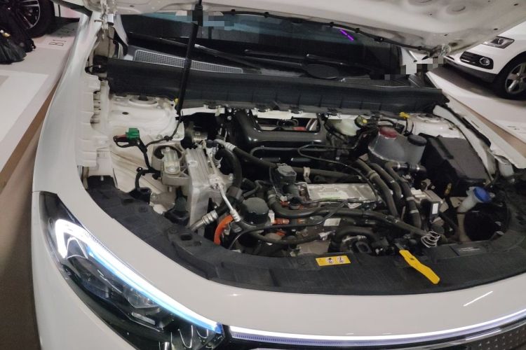 Used Mercedes-Benz EQB 2023 EQB 260 Engine Bay Right
