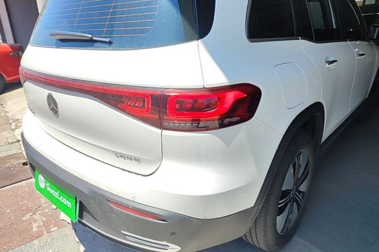 Used Mercedes-Benz EQB 2023 EQB 260 Exterior 3