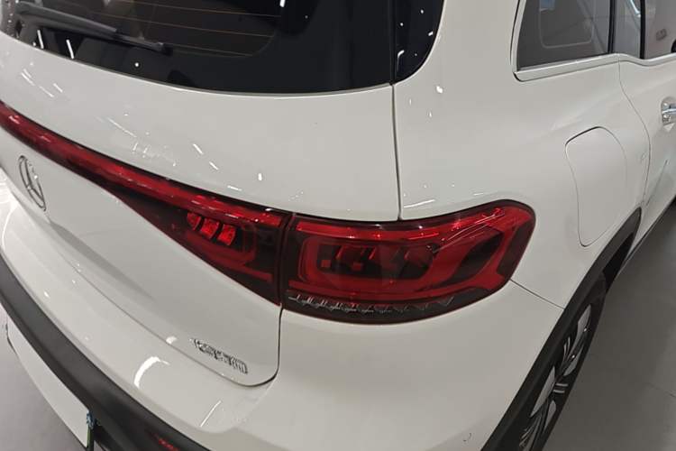 Used Mercedes-Benz EQB 2023 Facelift EQB 260 Exterior 3