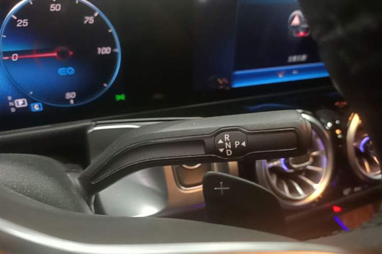 Used Mercedes-Benz EQB 2023 Facelift EQB 260 Gear Lever