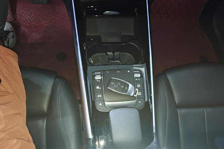 Used Mercedes-Benz EQB 2023 Facelift EQB 260 Gear Lever