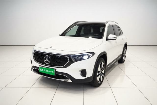 Ojetý Mercedes-Benz EQB 2023 EQB 260