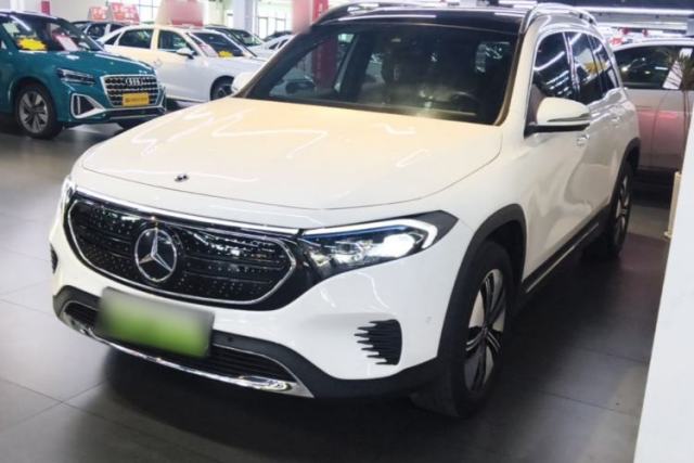 Używany Mercedes-Benz EQB 2023 EQB 260