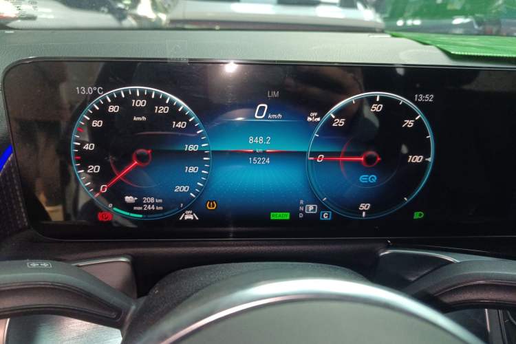 Used Mercedes-Benz EQB 2023 EQB 260 Instrument Cluster