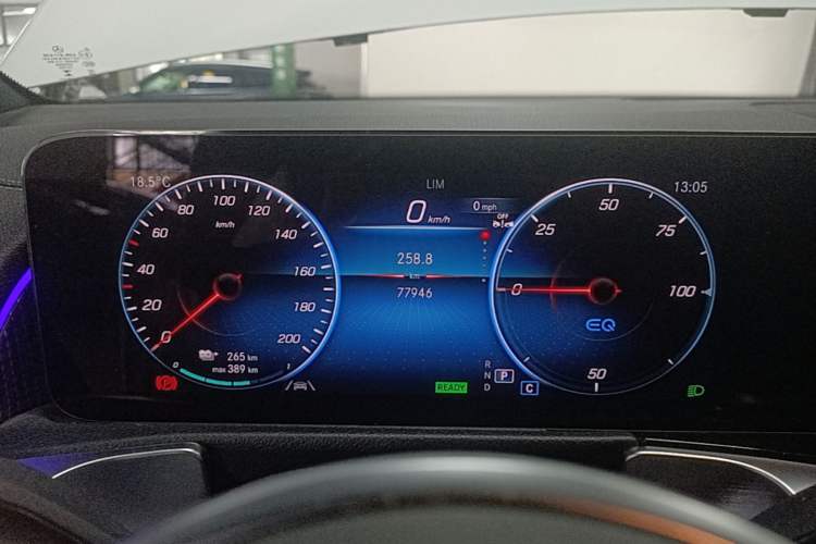 Used Mercedes-Benz EQB 2023 Facelift EQB 260 Instrument Cluster