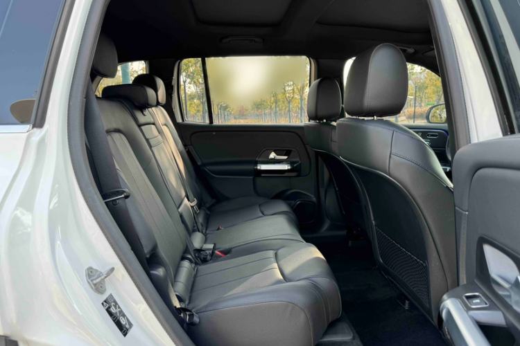 Used Mercedes-Benz EQB 2023 EQB 260 Interior 2