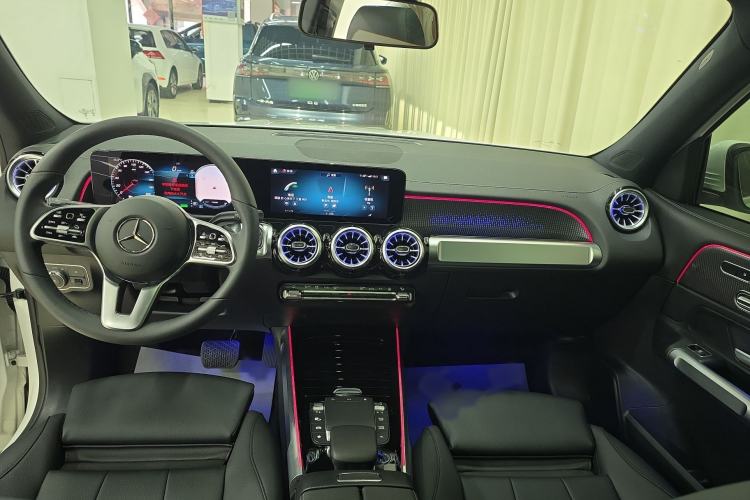 Used Mercedes-Benz EQB 2023 Facelift EQB 260 Interior 3