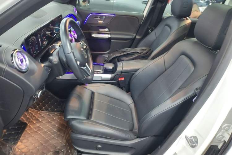 Used Mercedes-Benz EQB 2023 EQB 260 Left Front Seat