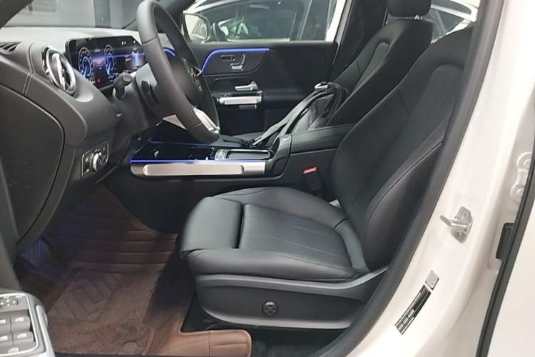 Used Mercedes-Benz EQB 2023 EQB 260 Left Front Seat