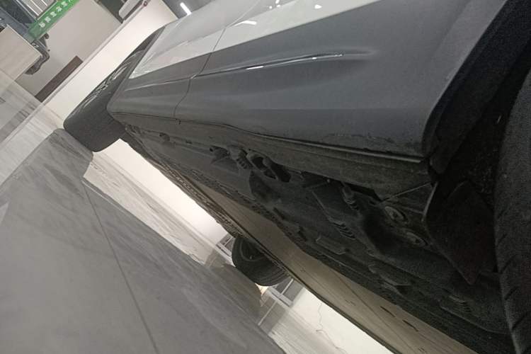 Used Mercedes-Benz EQB 2023 Facelift EQB 260 Left Side Sill
