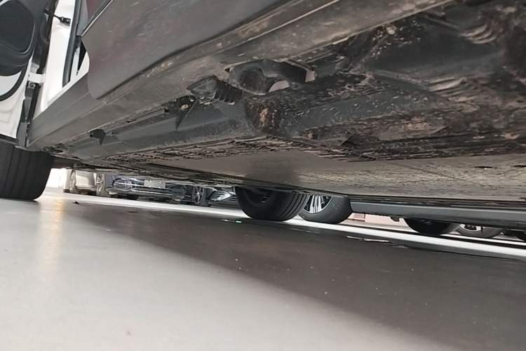 Used Mercedes-Benz EQB 2023 EQB 260 Left Side Sill
