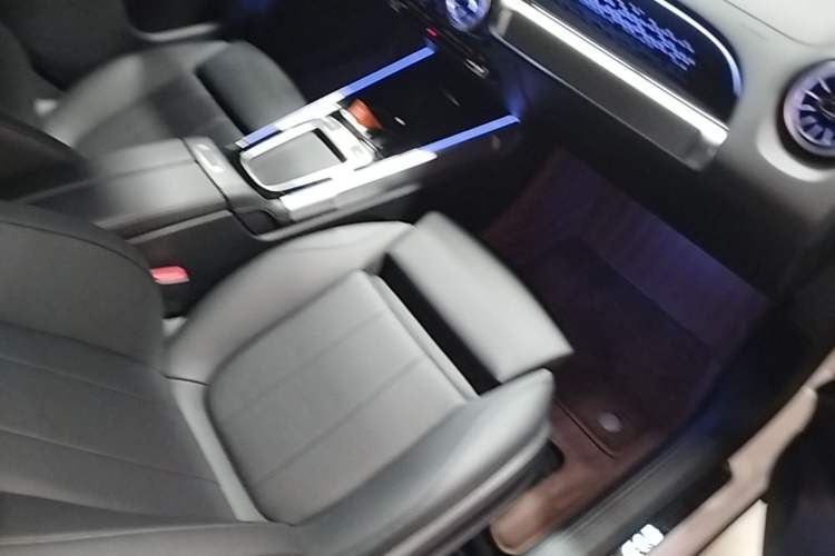 Used Mercedes-Benz EQB 2023 EQB 260 Right Front Seat