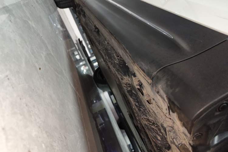 Used Mercedes-Benz EQB 2023 EQB 260 Right Side Sill