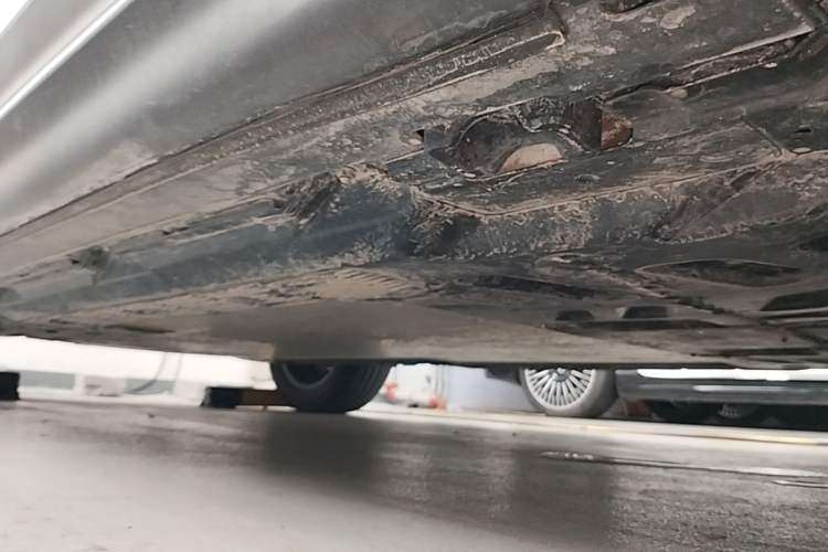 Used Mercedes-Benz EQB 2023 EQB 260 Right Side Sill