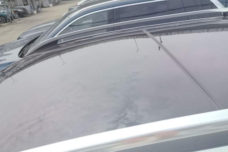Used Mercedes-Benz EQB 2023 EQB 260 Roof