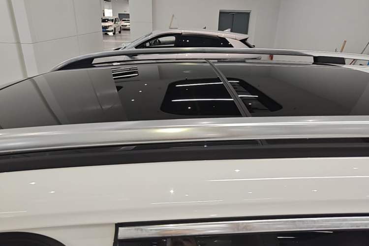 Used Mercedes-Benz EQB 2023 Facelift EQB 260 Roof