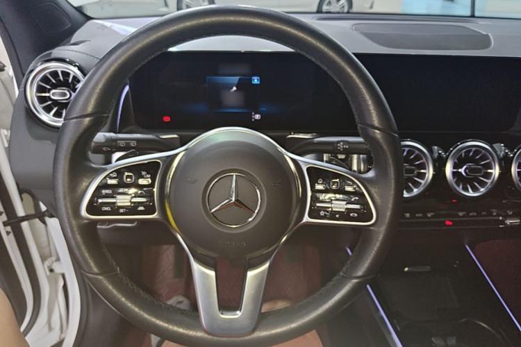 Used Mercedes-Benz EQB 2023 Facelift EQB 260 Steering Wheel