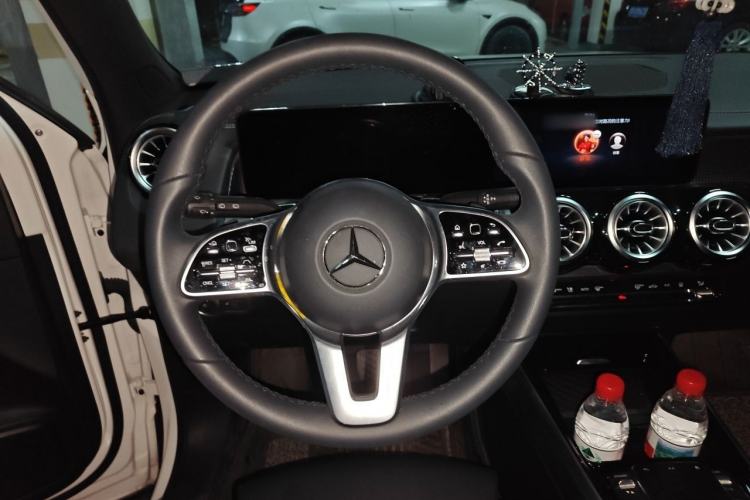 Used Mercedes-Benz EQB 2023 Facelift EQB 260 Steering Wheel