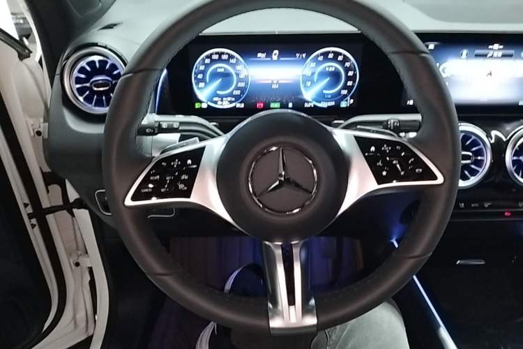 Used Mercedes-Benz EQB 2023 EQB 260 Steering Wheel