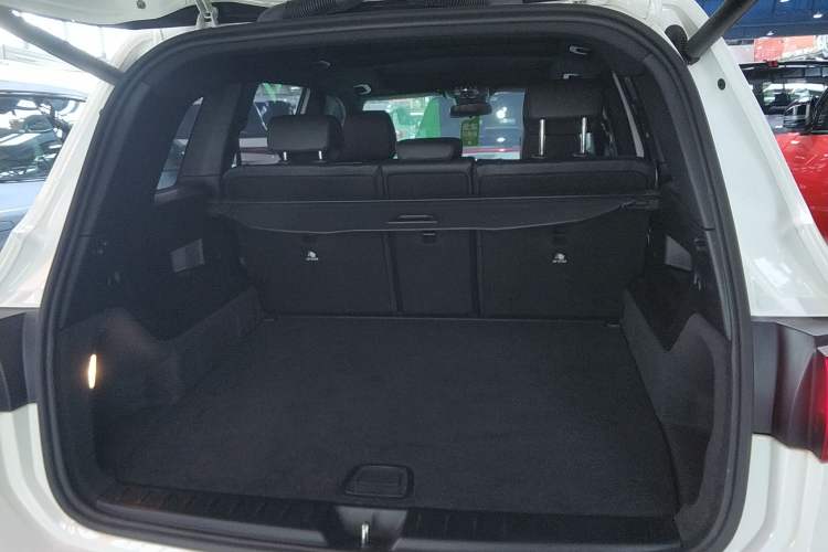Used Mercedes-Benz EQB 2023 EQB 260 Trunk