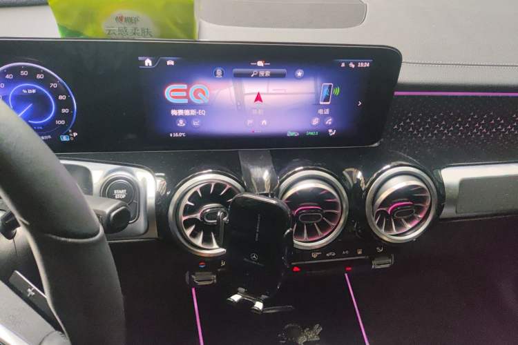 Used Mercedes-Benz EQB 2024 EQB 260 Audio And AC Panel